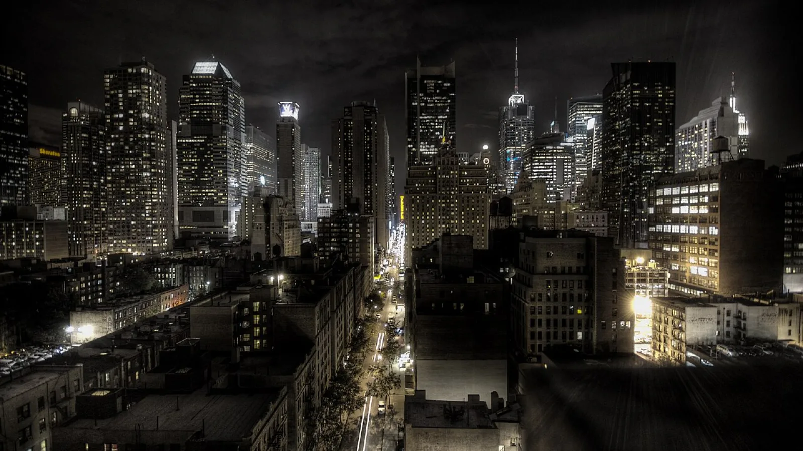 Jalan di Kota New York pada malam hari
